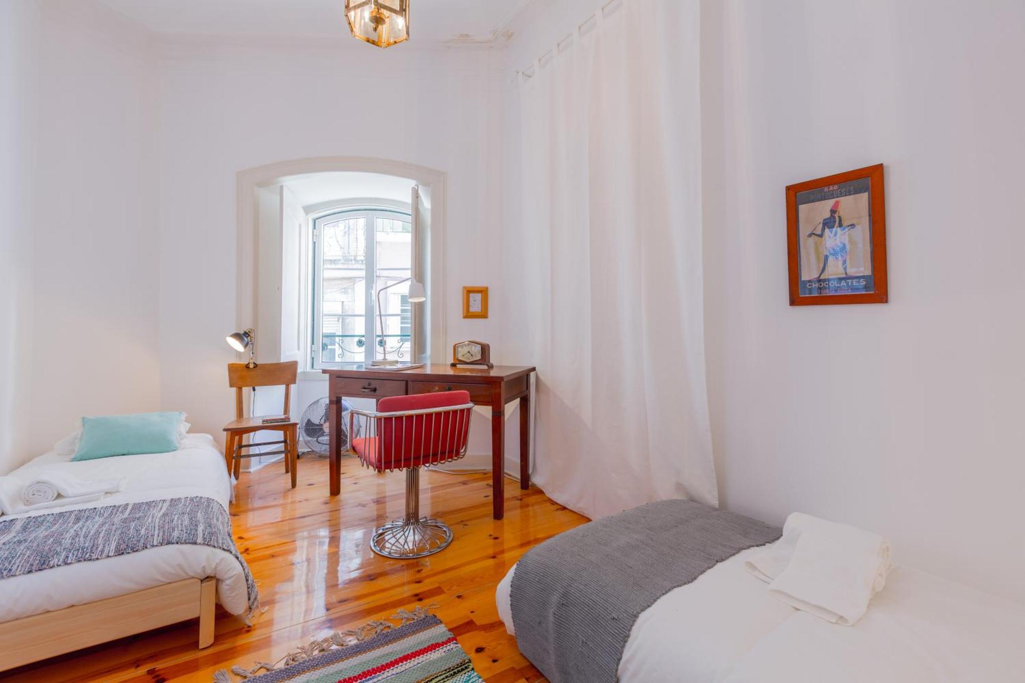 Spacious, Bright And Sunny Apartment, By Timecooler Lisboa Eksteriør billede