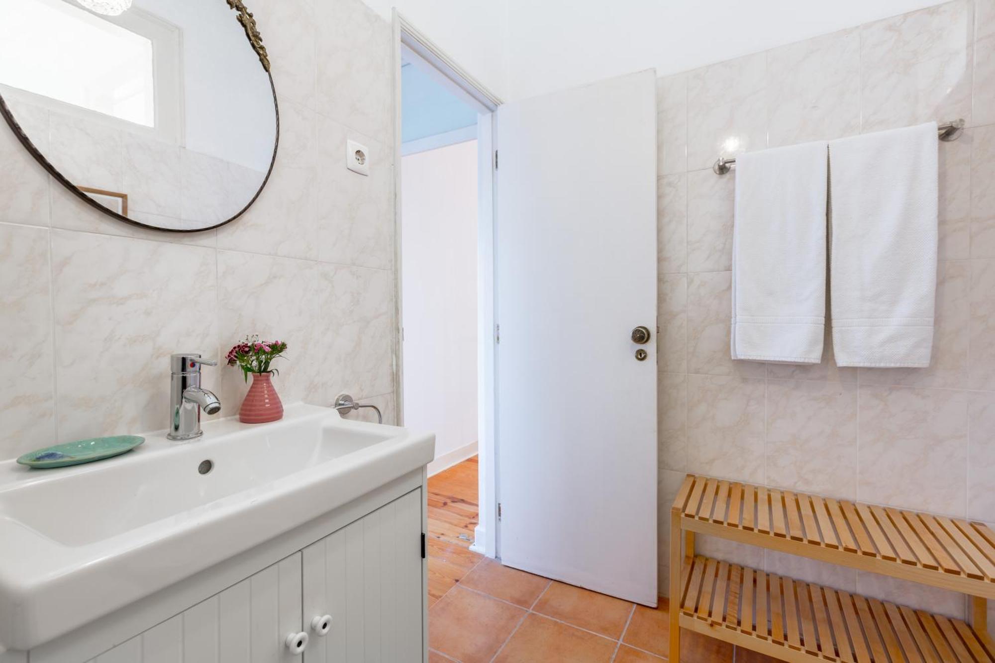 Spacious, Bright And Sunny Apartment, By Timecooler Lisboa Eksteriør billede
