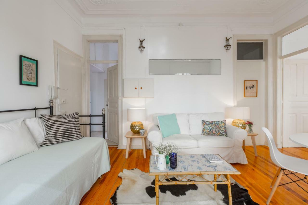 Spacious, Bright And Sunny Apartment, By Timecooler Lisboa Eksteriør billede